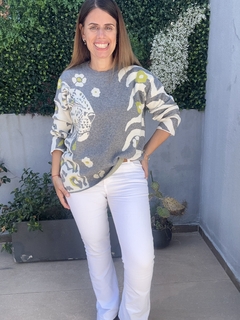 Imagen de Sweater Flores y Leopardo