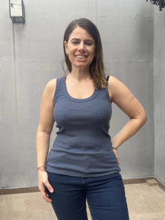 Musculosa Singapur en internet