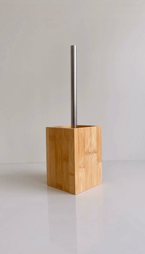 ESCOVA SANITARIA BAMBU