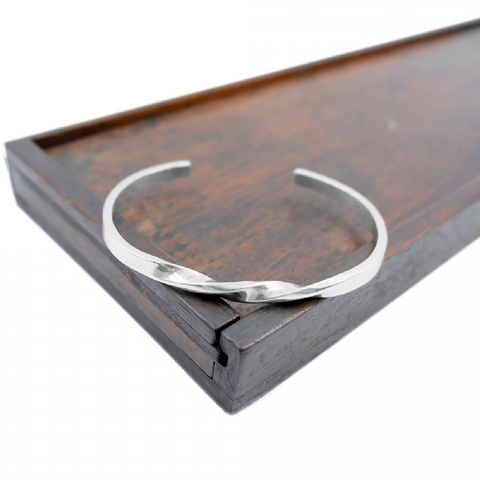 Bracelete Torcido | Prata