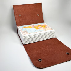 Diario de cuero argentino formato A5 con 400 hojas ecológicas y grabdo láser.