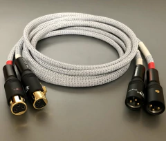 Cabo XLR Virtual Reality Lightning