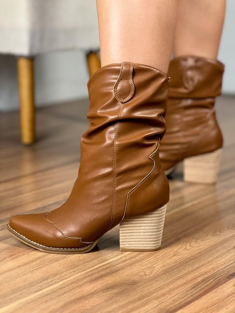 Bota Western Slouch Marrom