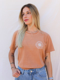 camiseta o girassol da cor do seu cabelo