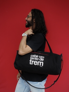 bolsa de viagem cabe um tanto de trem - Uai Soul