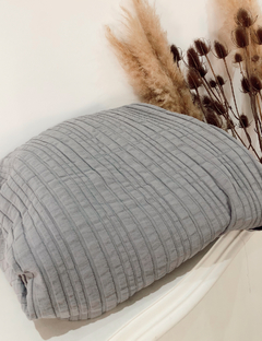 Imagen de Cubrecama Dakota King Natural/Gris