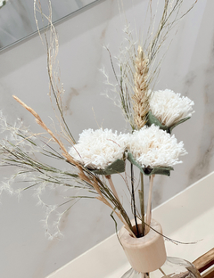 Set Esperanza Flores+ Florero - Mil Ecos Home