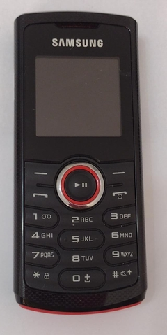 SAMSUNG GT-E2121 - Desbloqueado - Radio - Semi-novo na internet