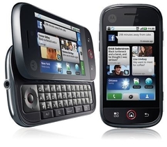 Motorola BackFlip MB300 - Desbloqueado - 5 megapixels Até 32GB microSD - Semi-novo