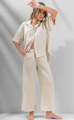 Pijama americano de manga corta con capri de lino puro. Cod: 1100U - comprar online
