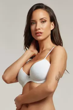 Corpiño Selu de microfibra basico taza soft. Cod.: 4249