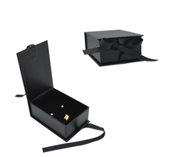 Caja Para Juego Aretes Y Anillo en internet
