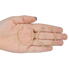 Arracadas Facetadas 2mm. Oro Laminado 18k