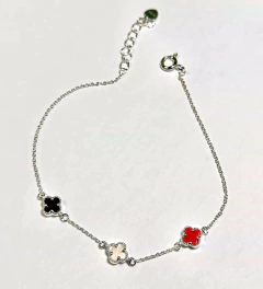 PULSERA TRÉBOLES ROJO, BLANCO Y NEGRO. PLATA 0.925 en internet