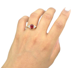 Anillo Ajustable Piedra Óvalo Con Zirconias. Oro Laminado 18k - comprar en línea