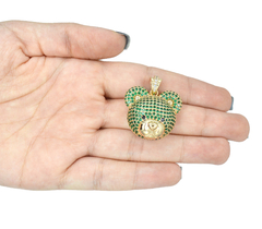 Imagen de Dije Oso Con Zirconias Grande. Sin Cadena. Oro Laminado 18k