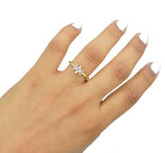 Anillo Ajustable 3 Piedras. Oro Laminado 18k en internet