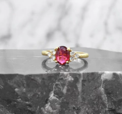 Anillo Ajustable Piedra Óvalo Con Zirconias. Oro Laminado 18k en internet