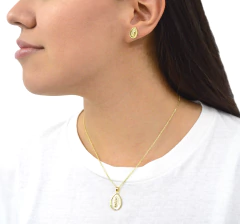 JUEGO COLLAR Y ARETES GOTA. VIRGEN DE GUADALUPE. ORO LAMINADO 18K - comprar en línea