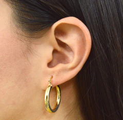 ARRACADA 4 X 30 MM. ORO LAMINADO 18K - comprar en línea