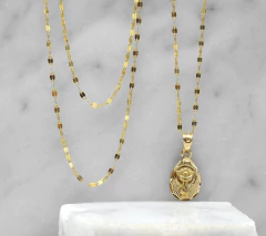 Collar Medalla Divino Niño Jesús. Oro 10k - CATÁLOGO BLANCO