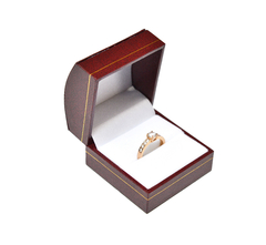 Estuche Rigido Rojo Europa Para Anillo