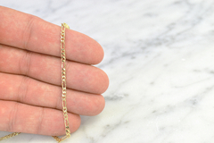 Cadena Eslabón 3X1 Fígaro 2.5mm. Oro Laminado 18k