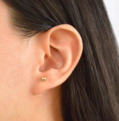 Broqueles dormilona 4mm. Oro Laminado 18k - comprar en línea