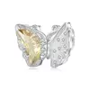 Berloque Borboleta Asas Douradas - comprar online
