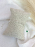 Pulseira bolinha com cruz e ponto de luz esmeralda - loja online