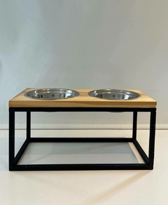 Comederos de Hierro y Madera