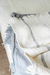 Manta / Pie de cama Moa lineas gris - RIA DECO