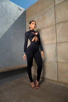 MACACÃO RAFAELLA
