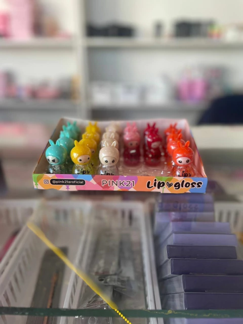 Lip gloss de kuromi - comprar online