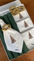 GUARDANAPO OFF WHITE BORDADO CHRISTMAS TREE na internet