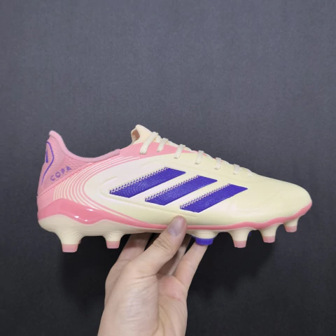 Adidas Copa - comprar online