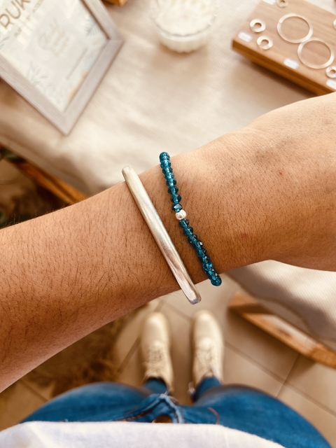 PULSERA PIEDRITAS TURQUESA ELÁSTICA