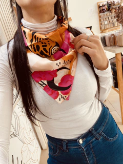 PAÑUELO DESTINITY FUCSIA NUDE - Rukha Accesorios