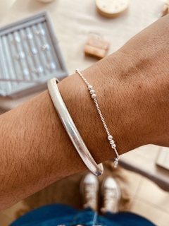 PULSERA CLÁSICA TRES BOLITAS JUNTAS en internet