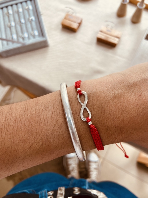PULSERA HILO ROJO CON INFINITO