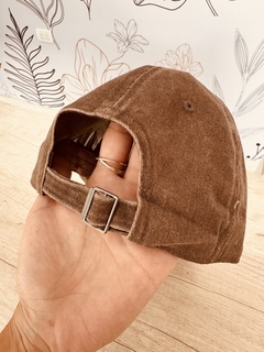 GORRA NEVADA MARRON - tienda online