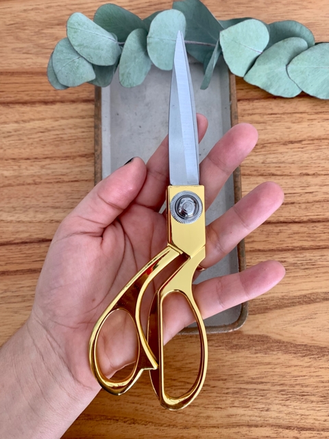 Tesoura Profissional de Alfaiataria Dourada - 7,5"