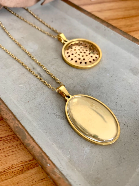 Acessórios inoxidáveis - pingente ou colar Dourado - comprar online