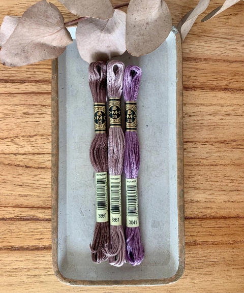 Meada de Linha DMC - Mouliné Special - 1 Unidade - Paleta Berinjela