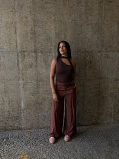 Pantalona Trulyn na internet