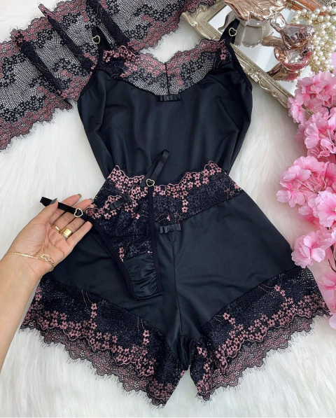 Baby Doll Encanto - PRETO COM ROSE CHANTILLY
