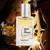Extremamente masculino, este perfume é denso, opulento, cheio de poder e virilidade. Suas notas são quentes e fortes. É aromático, ambarado, licoroso como uma poção intoxicante de especiarias. Compre na Make a Pause.