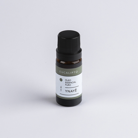 O óleo essencial de Eucalipto é o melhor para problemas respiratórios, por ser antisséptico, expectorante e antiespasmódico. Combate sinusite, asma, bronquite, tosse e dor de garganta. Compre Ynayê na Make a Pause.