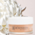 Esta luxuosa máscara facial cremosa é enriquecida com Argila Mineral Rosa, um tesouro da natureza repleto de oligoelementos essenciais. Compre Máscara Bio Mineral na Make a Pause.