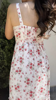 Vestido Liberty Off White na internet